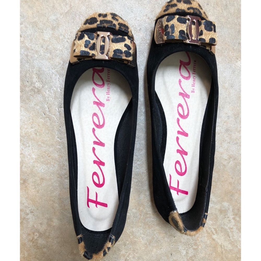 Round Toe Flats